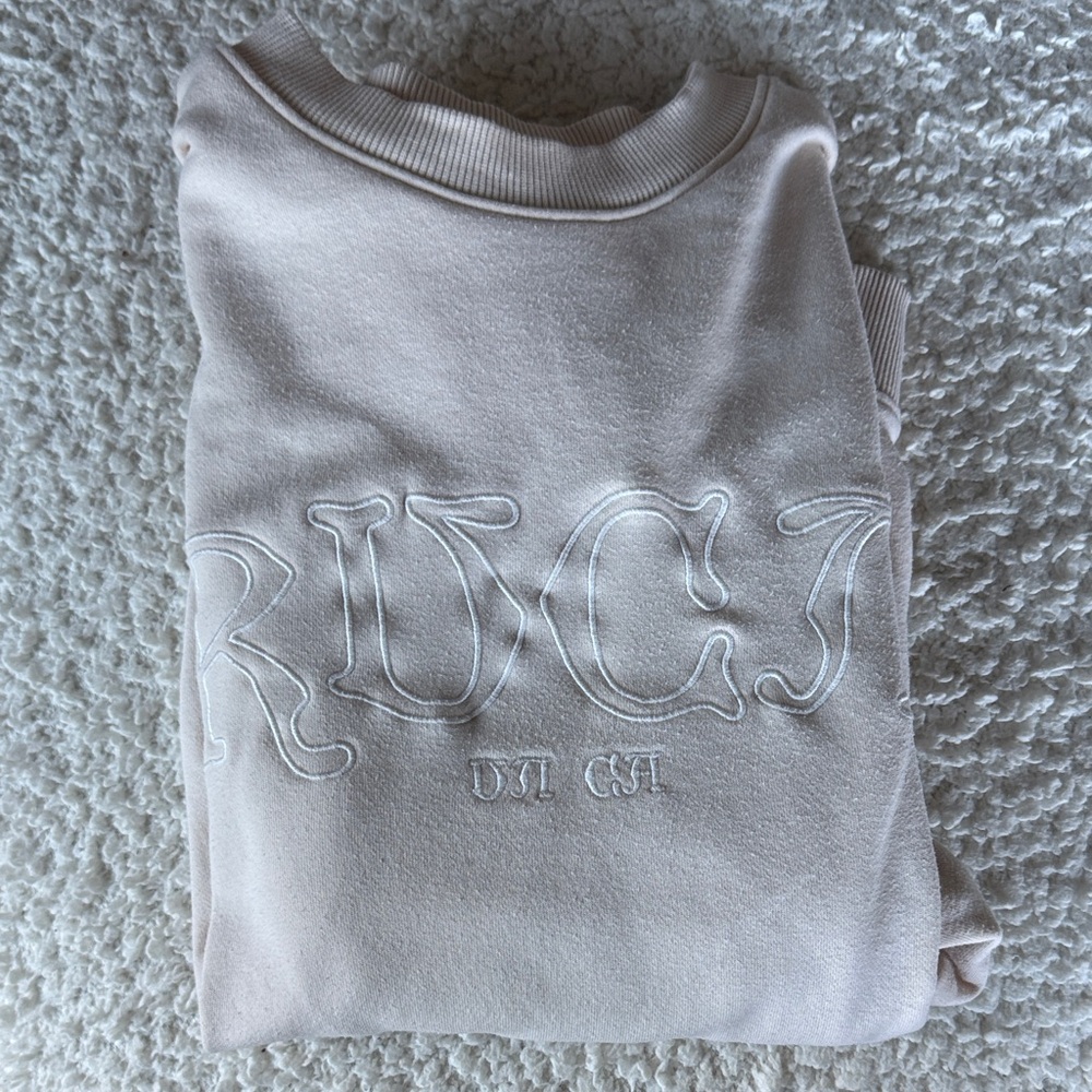 RVCA Light Beige sweater oversized
